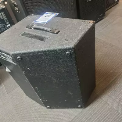 Ampeg - BA-115V2 5